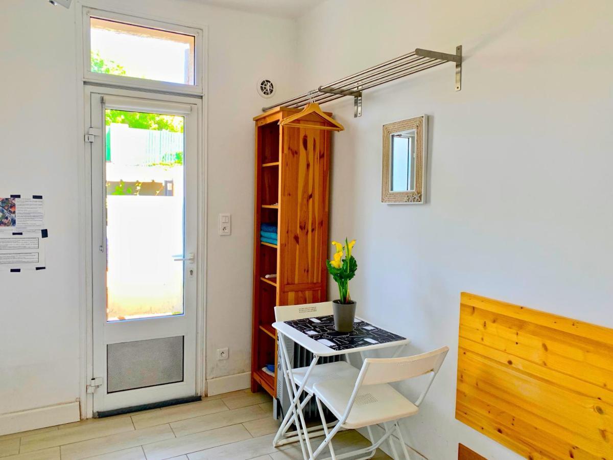 לה קיוטאט Blue Summer Vibes Mini Studio For Two, Ac, Parking, Beach At 50M, Spa Access -2 מראה חיצוני תמונה